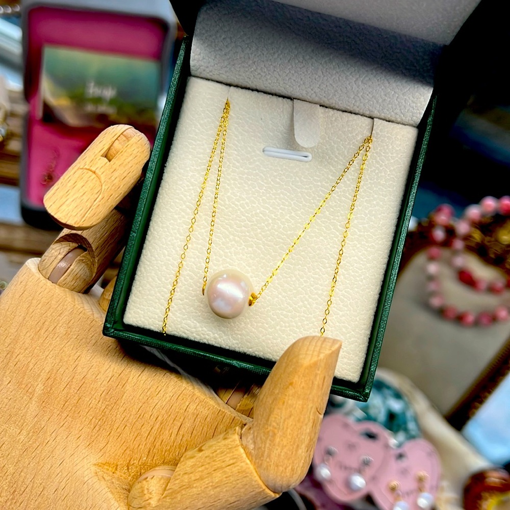 M218 GIANT Freshwater Pearl Floating Necklace Dainty Chain